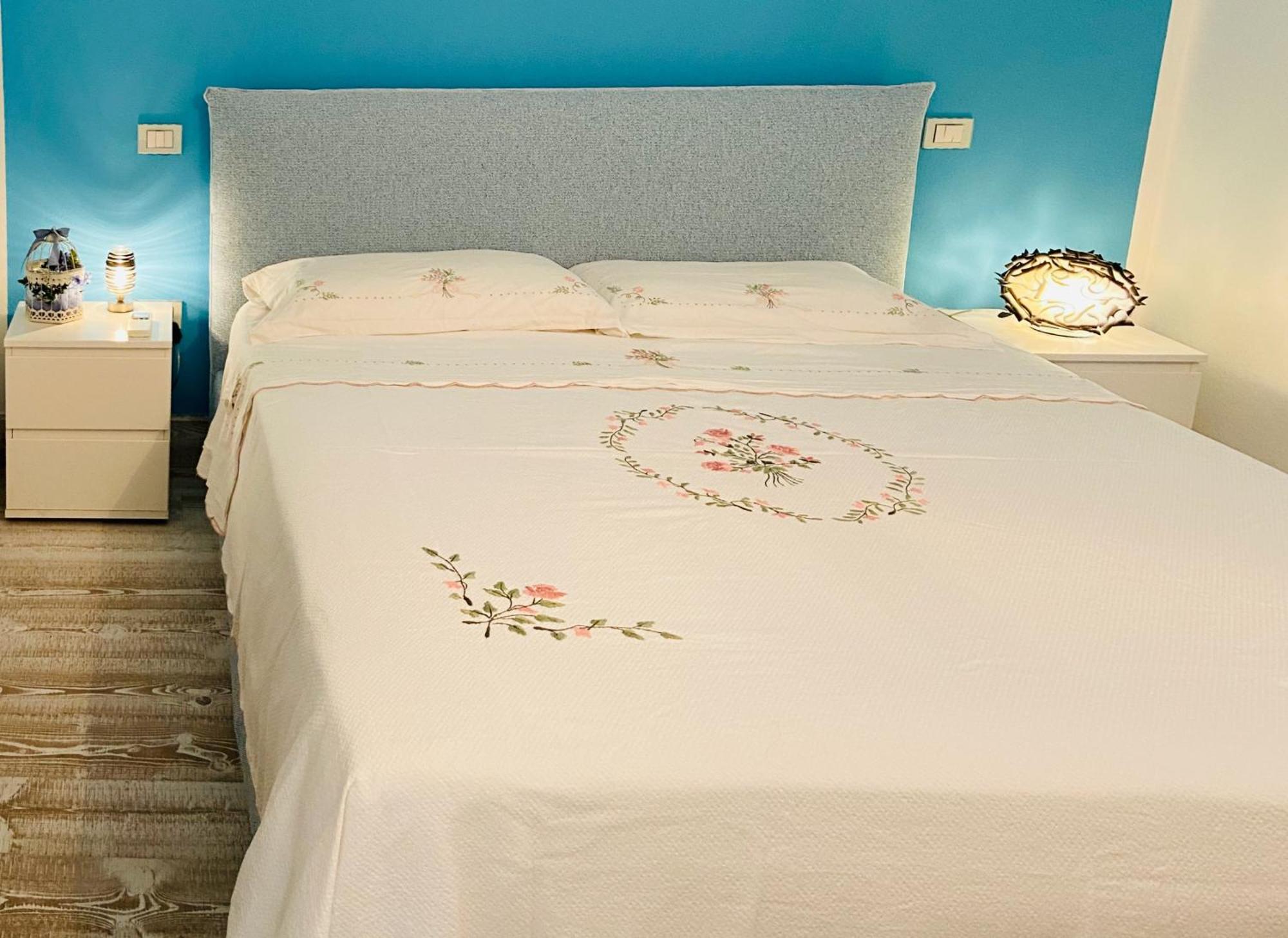 Lotus Wellness Apartment - Resort Ginestre - Palau - Sardinia Eksteriør bilde